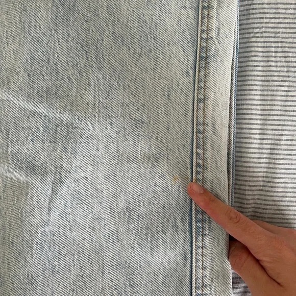 Abercrombie Ultra High Rise 90s Jeans - Picture 7 of 7